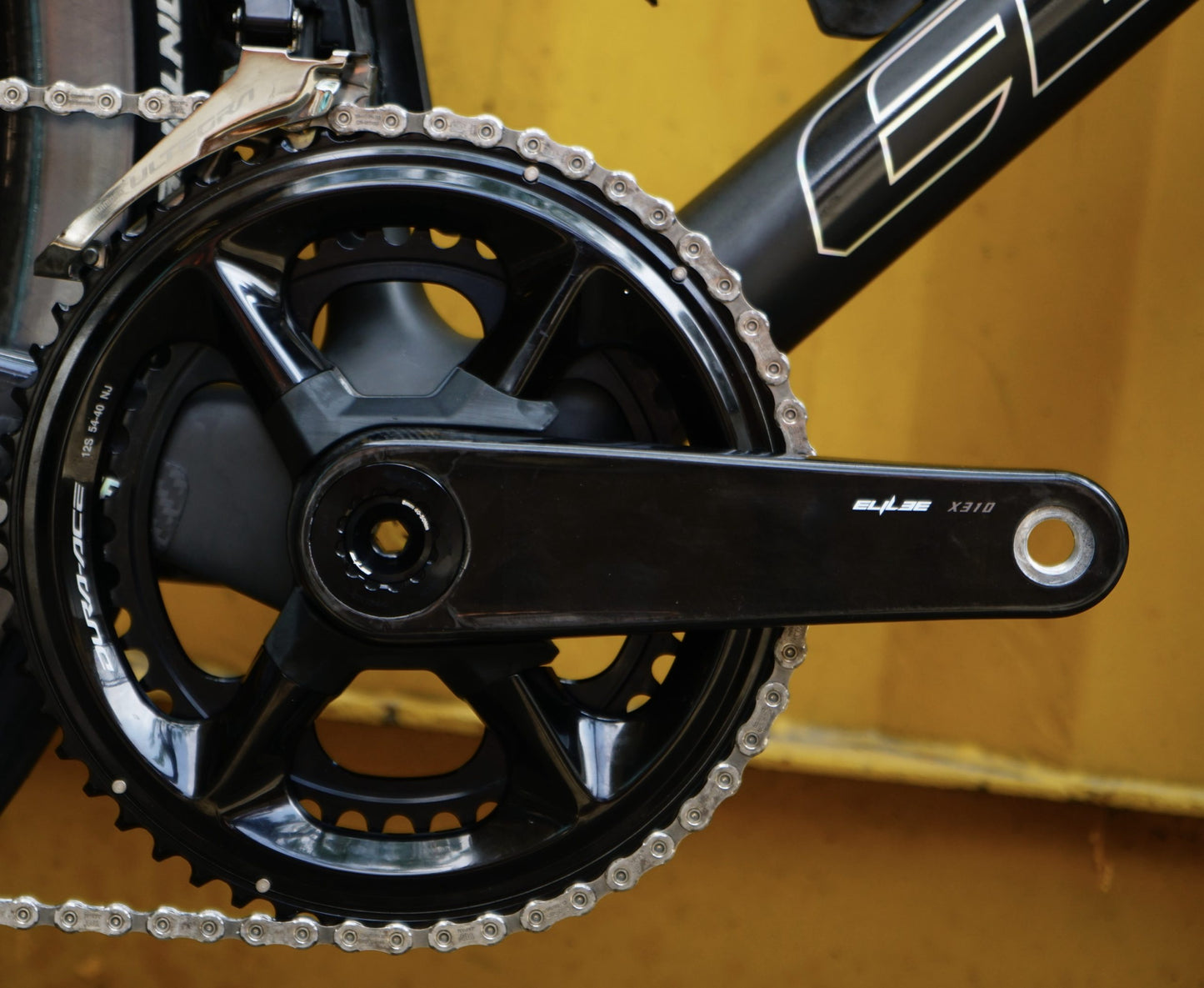 Elilee X310 Carbon Crankset 24mm Titanium Spindle